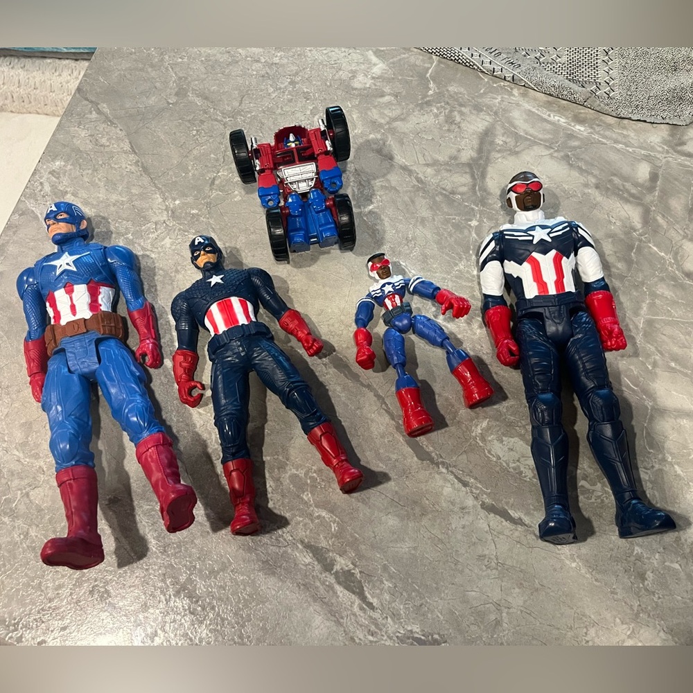 Marvel Avegers 5 Pc. Set